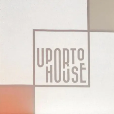 Uporto House Residence-2